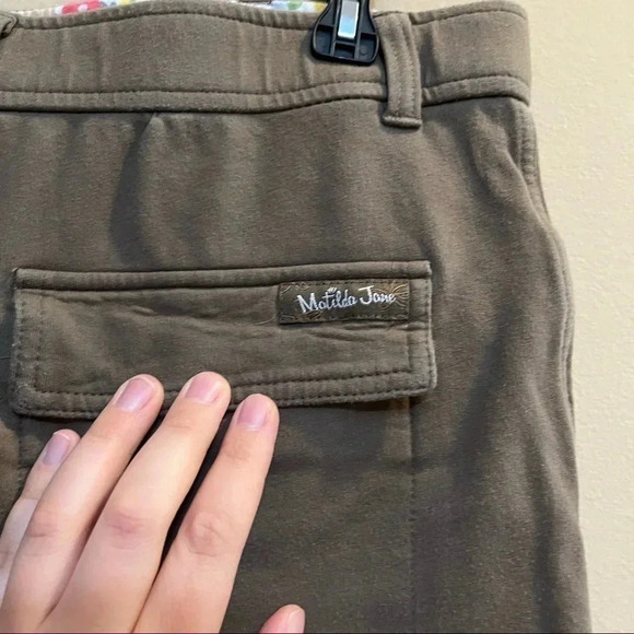 MATILDA JANE Camp Scouts Honor Pants Size Large L Embroidered Stretch Green - Picture 4 of 9